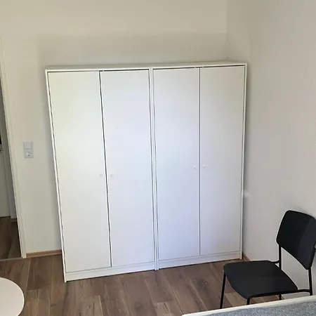 Gemuetliche Ferienwohnung Kreyenbrueck Apartment *