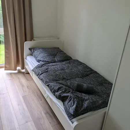 Gemuetliche Ferienwohnung Kreyenbrueck Apartment